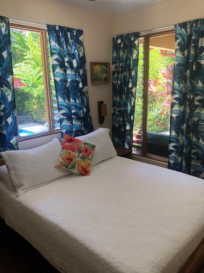 Hotel El Mono Feliz โอเฆชาล ภายนอก รูปภาพ