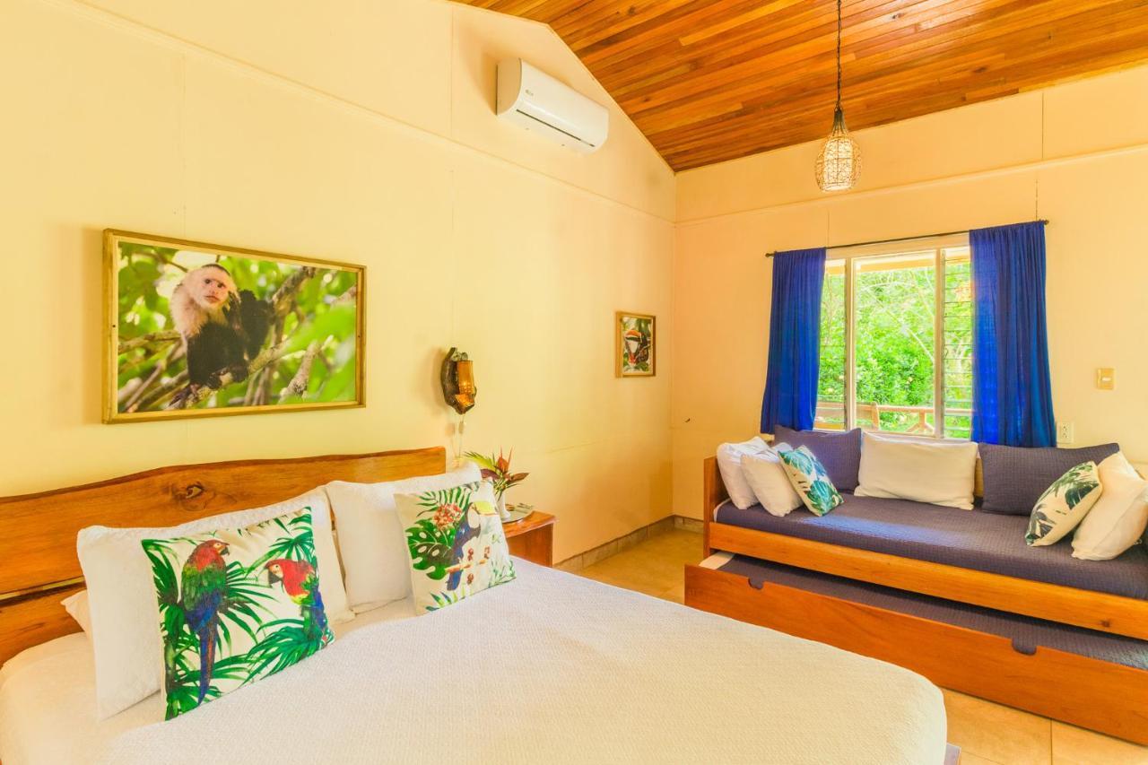 Hotel El Mono Feliz โอเฆชาล ภายนอก รูปภาพ